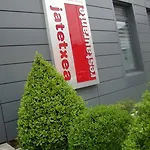 Hotel Ortuella فندق Ortuella