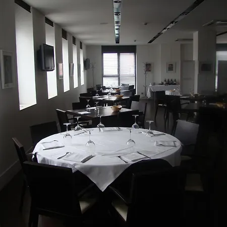 Hotel Ortuella מלון