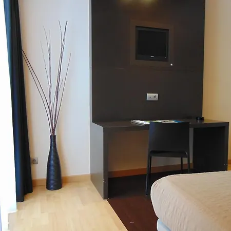 מלון Hotel Ortuella Ortuella