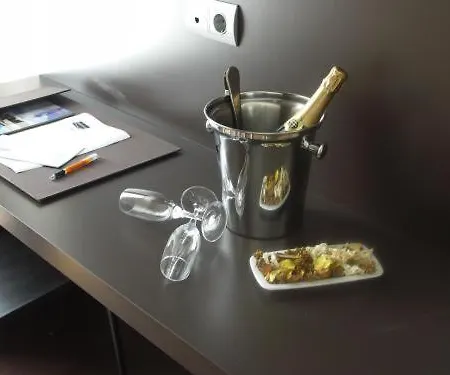 奥特拉酒店